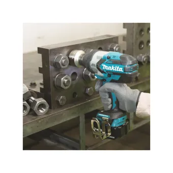Гайковерт ударный аккумумуляторный Makita LXT BL 18В DTW1001Z