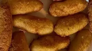 Beignets de Manioc aux Bananes Plantains