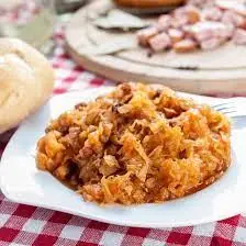 Choux Sautés Camerounais au Poisson Fumé