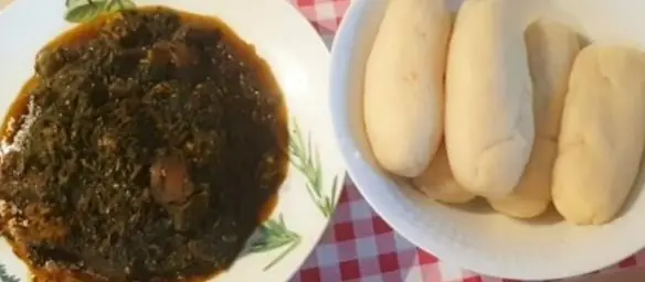 Eru Traditionnel au Poisson Fumé & Kanda