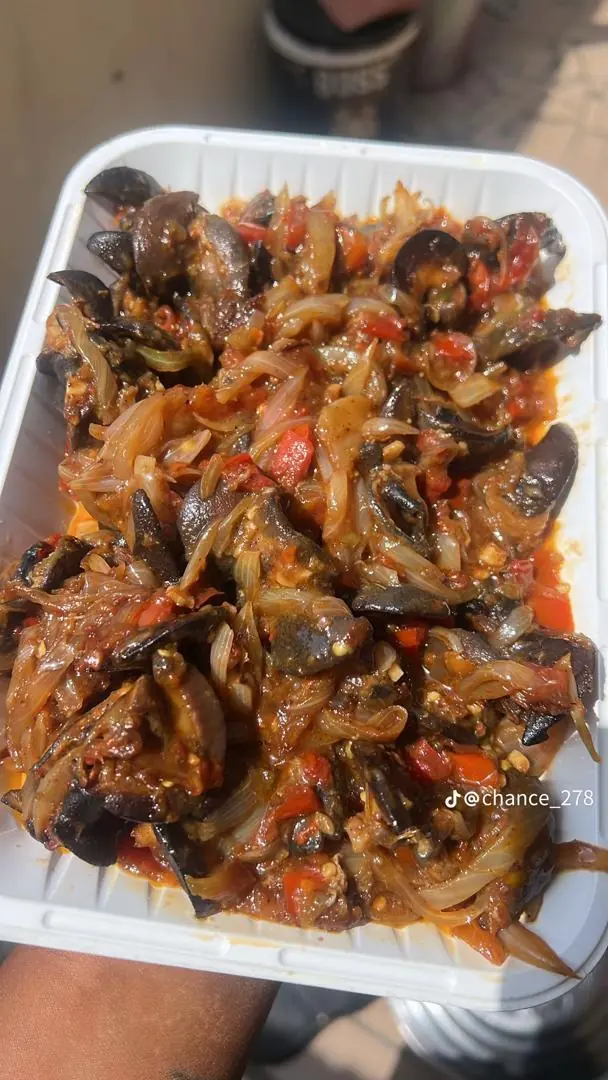 Escargots Sautés au Beurre d'Ail et Persil