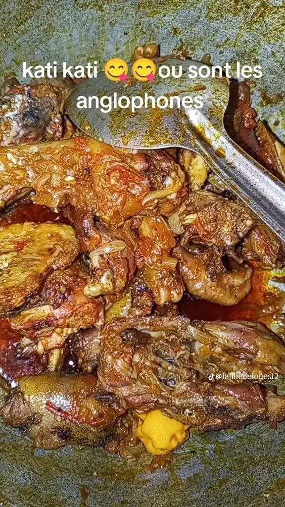 Bamenda Kati Kati Chicken with Huckleberry Greens