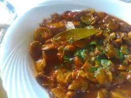 Forest Mushroom & Fresh Parsley Tomato Sauce