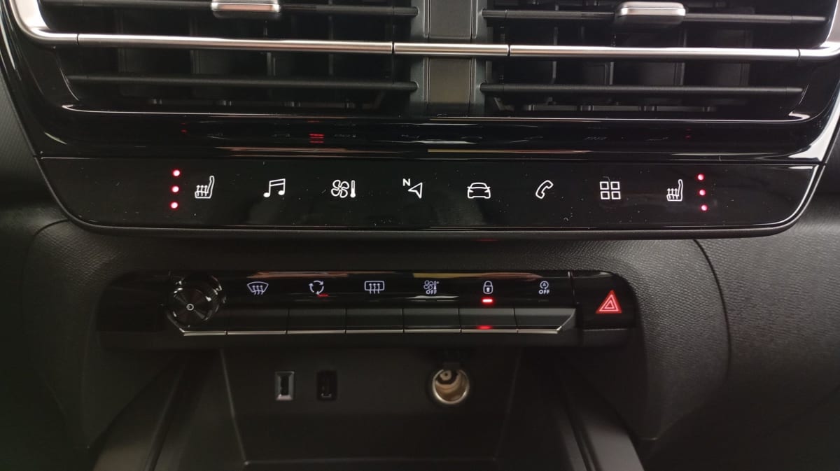 CITROEN C5 AIRCROSS Hybride 136 e-DCS6 Plus + SIÈGES CHAUFFANTS