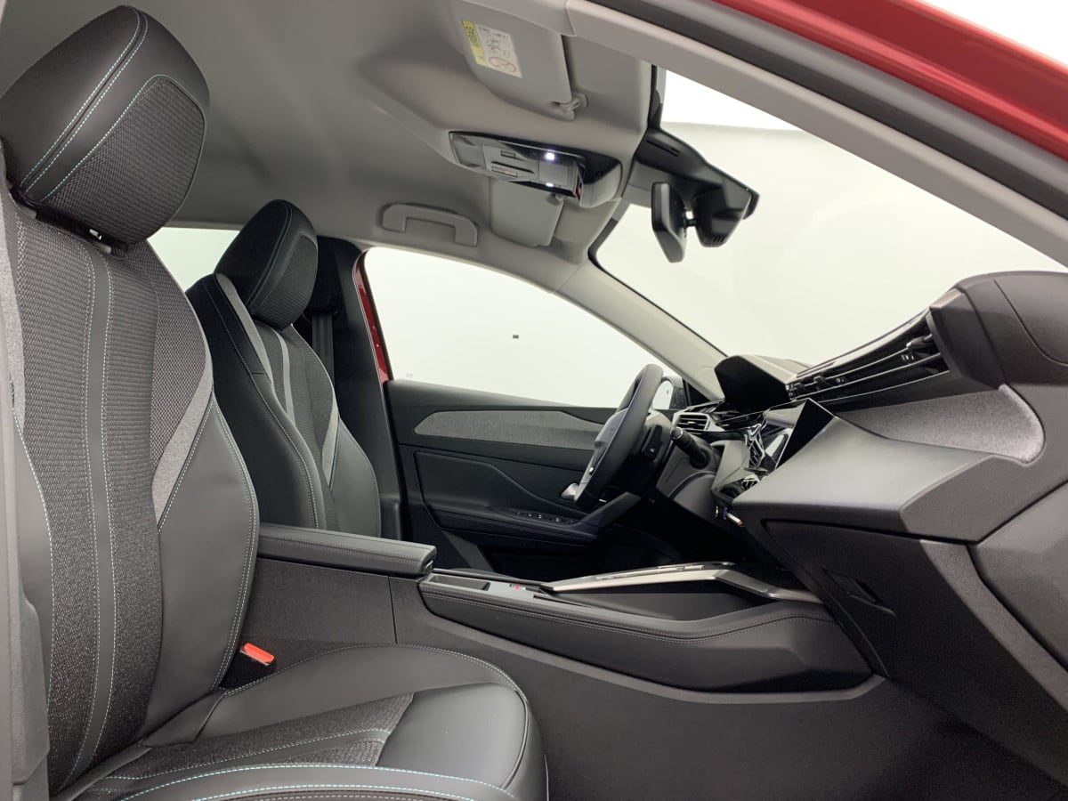 PEUGEOT 308 SW BlueHDi 130ch S S EAT8 Allure + Pack access + Pack confort + Pack vision 360° VisioPark 360°