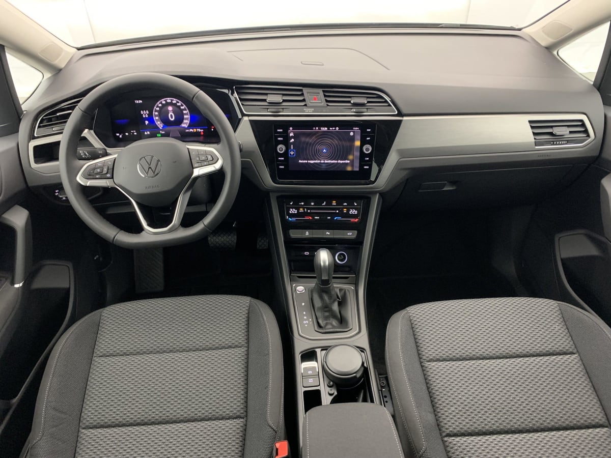 VOLKSWAGEN TOURAN 1.5 TSI EVO 150 DSG7 7pl VW Edition + Pack Easy
