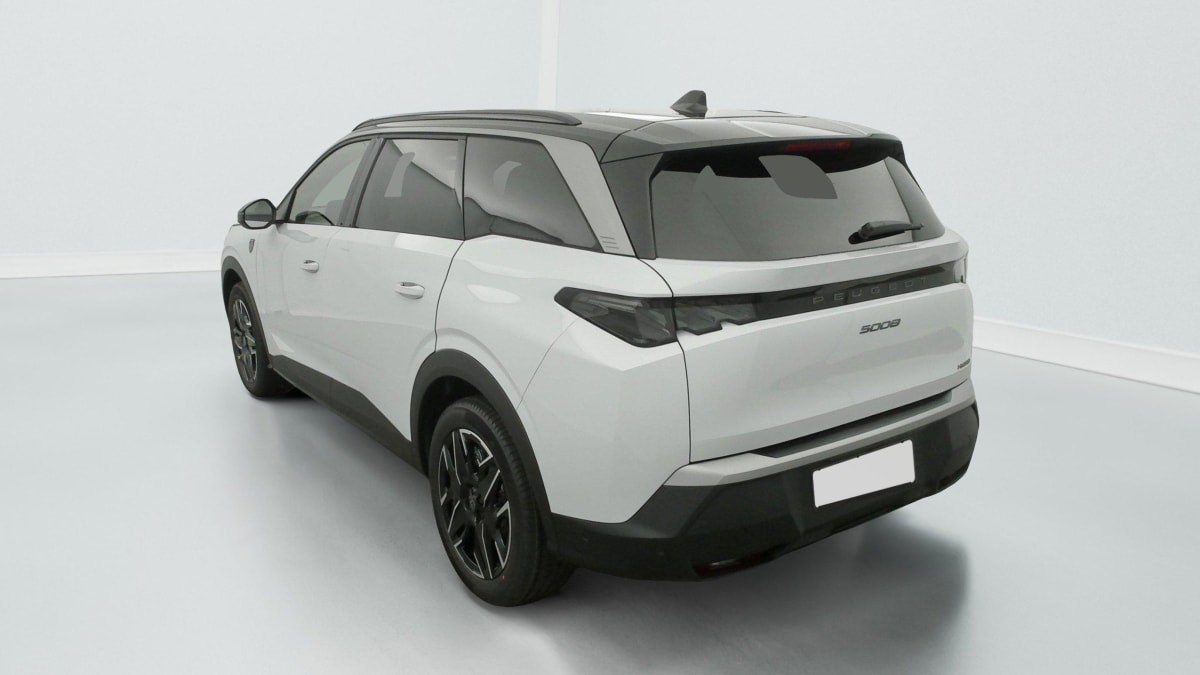 PEUGEOT 5008 Hybrid 145 e-DCS6 GT + Pack 360° Vision and Drive Assist Plus