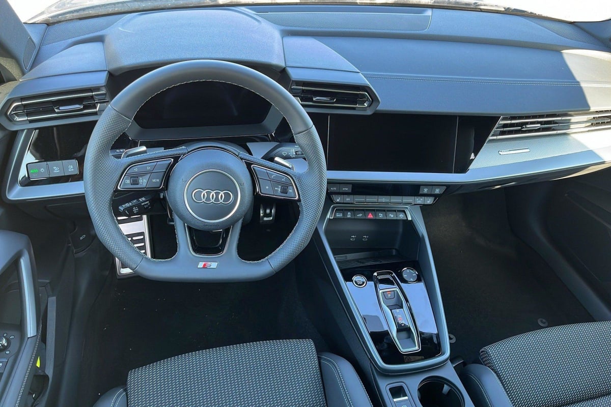 AUDI A3 SPORTBACK 45 TFSI E HYBRIDE RECHARGEABLE 272 S TRONIC 6 S LINE
