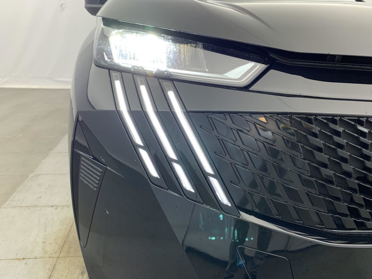 PEUGEOT 3008 Hybrid 145 e-DCS6 Allure + Sièges chauffants