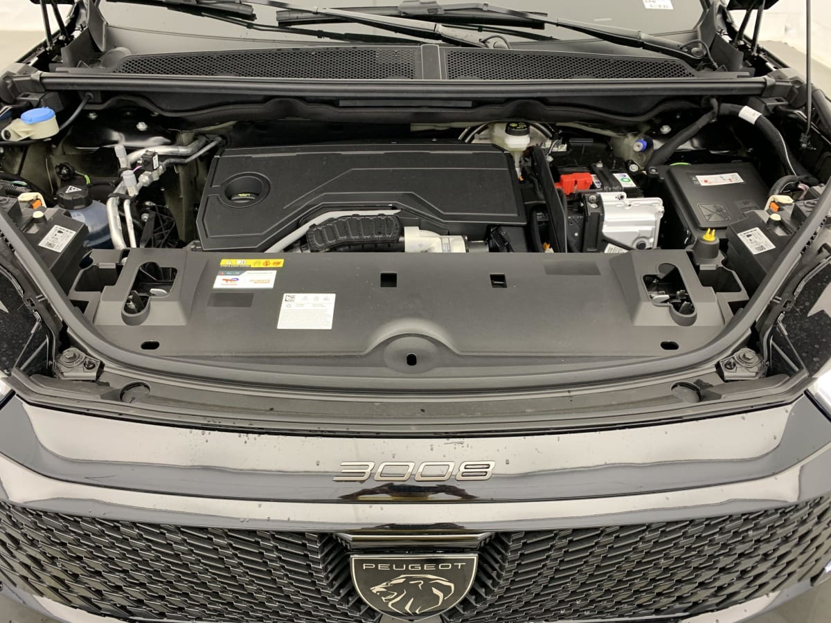 PEUGEOT 3008 Hybrid 145 e-DCS6 Allure