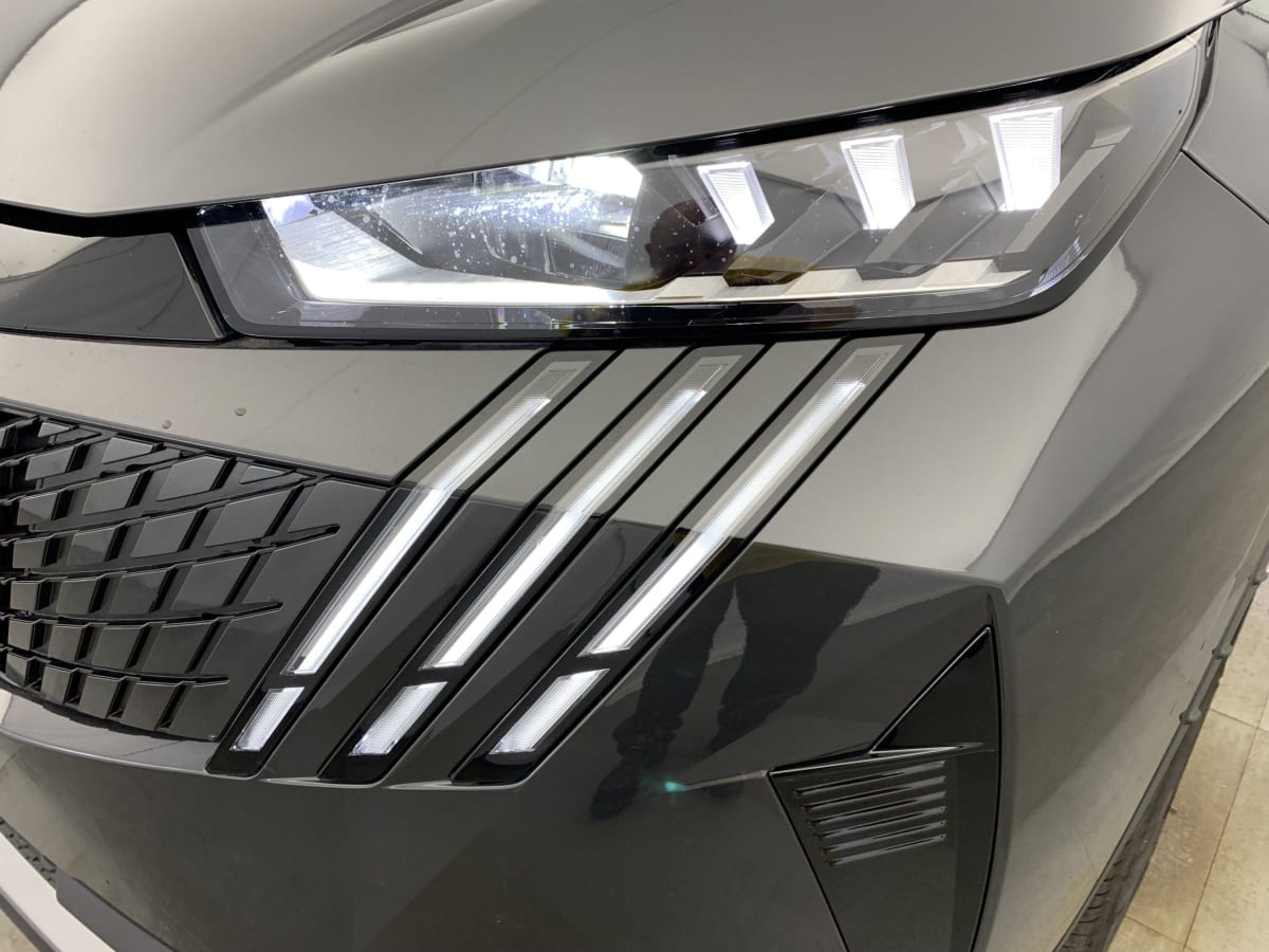 PEUGEOT 3008 Hybrid 145 e-DCS6 GT