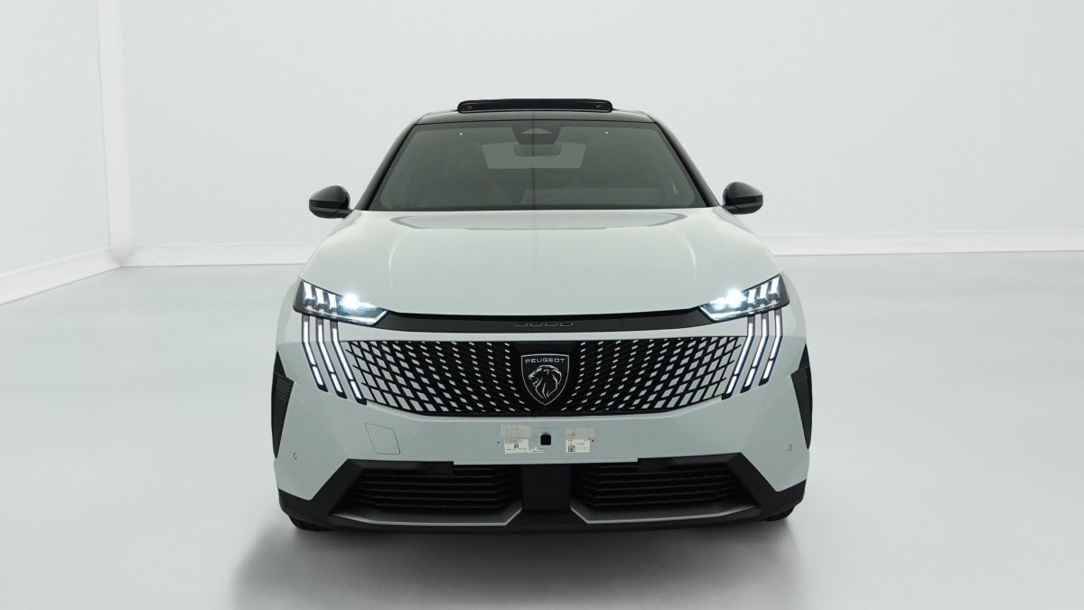 PEUGEOT 3008 Hybrid 145 e-DCS6 GT + Pack Hi-Fi Focal Système + Pack Toit Ouvrant