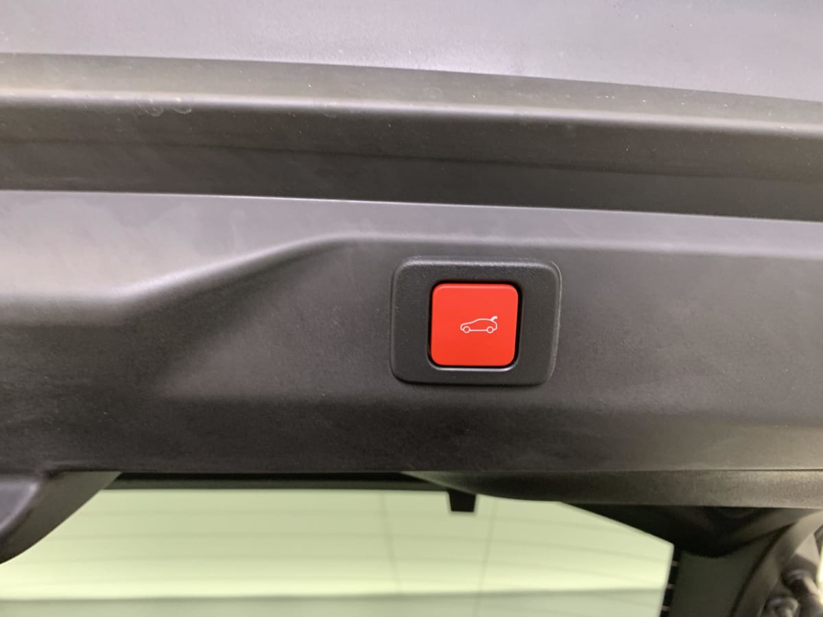 PEUGEOT 3008 Hybrid 145 e-DCS6 GT + Pack Toit ouvrant