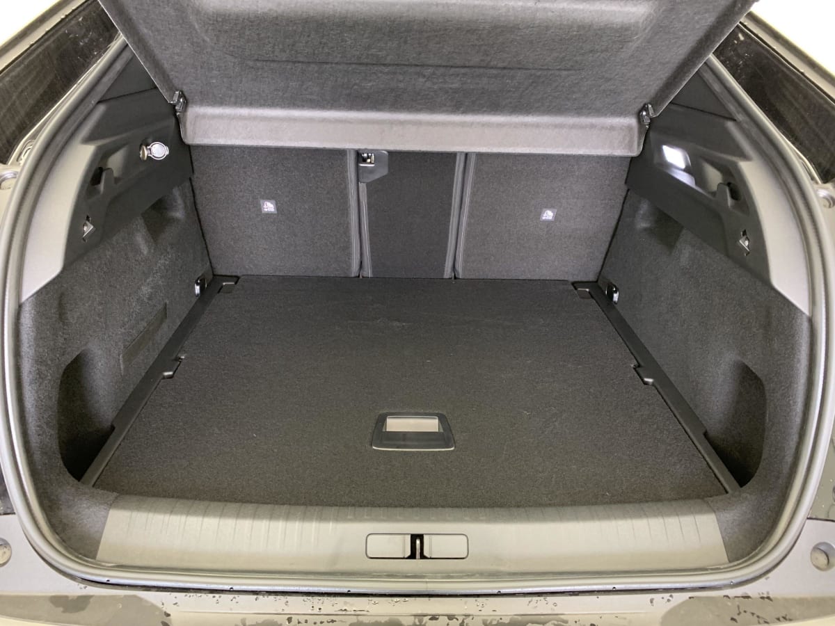 PEUGEOT 3008 Hybrid 145 e-DCS6 GT