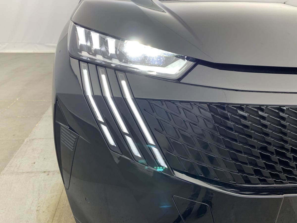 PEUGEOT 3008 Hybrid 145 e-DCS6 GT