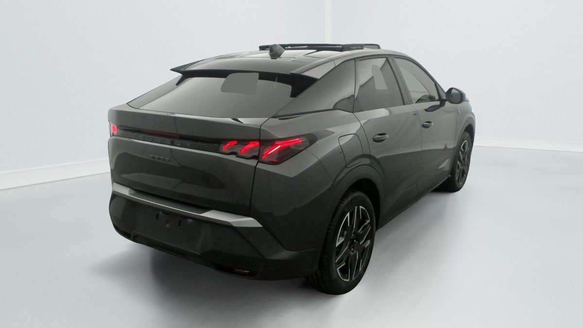 PEUGEOT 3008 Hybrid 145 e-DCS6 GT + Pack Hi-Fi Focal Système + Pack Toit Ouvrant