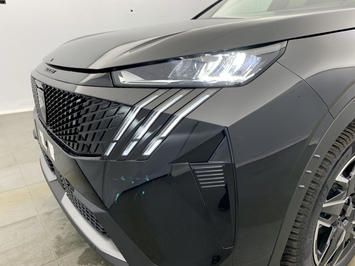PEUGEOT 5008 Hybrid 145 e-DCS6 Allure