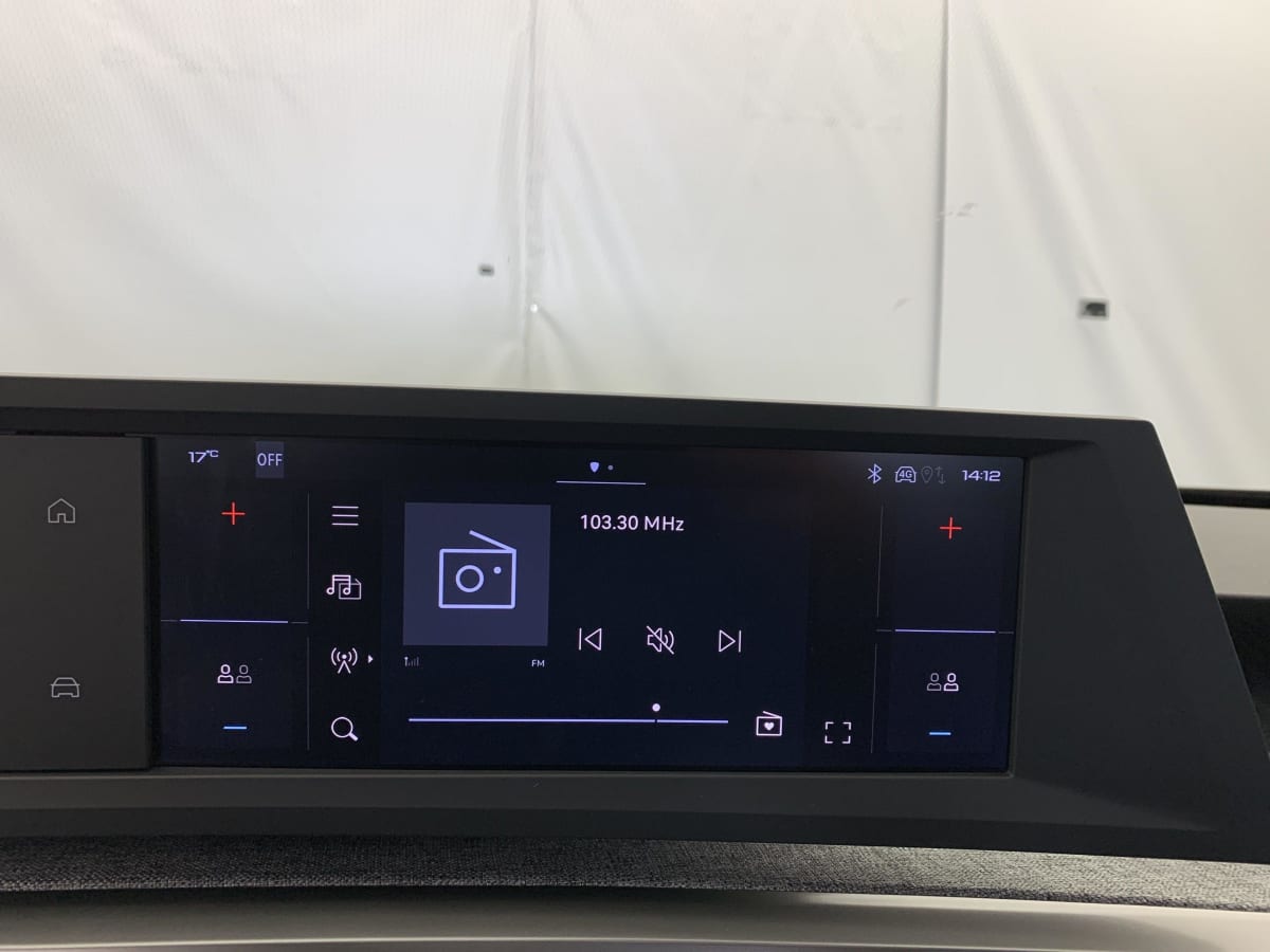 PEUGEOT 5008 Hybrid 145 e-DCS6 Allure