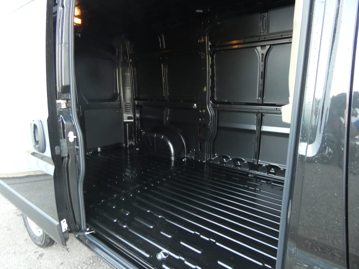 CITROEN JUMPER FOURGON TOLE 35 L2H2 180 S S BVA8