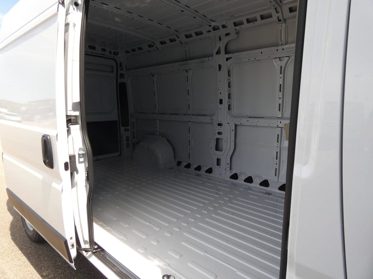 CITROEN JUMPER FOURGON TOLE 35 L3H2 180 S S BVA8