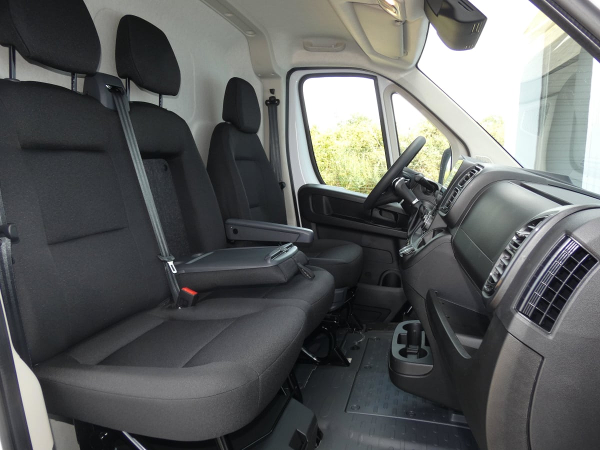 CITROEN JUMPER FOURGON TOLE 35 L3H2 180 S S BVA8