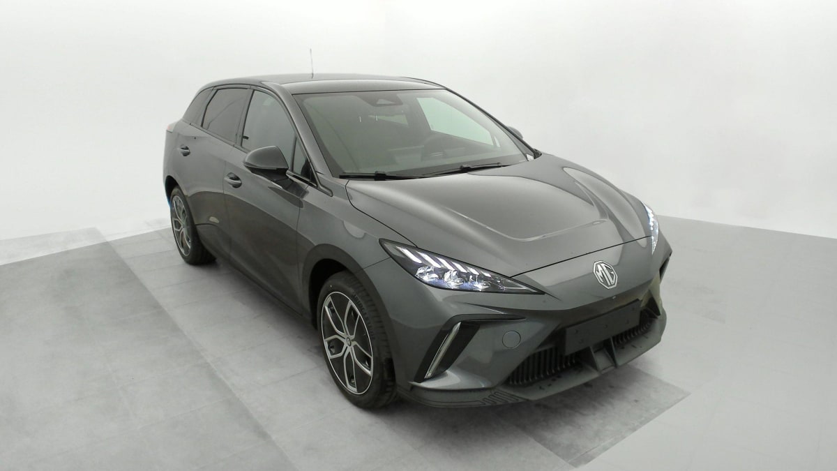 MG MG4 ELECTRIC 77KWH - 180 KW 2WD LUXURY