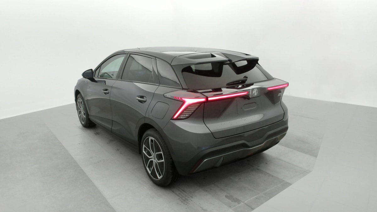 MG MG4 ELECTRIC 77KWH - 180 KW 2WD LUXURY