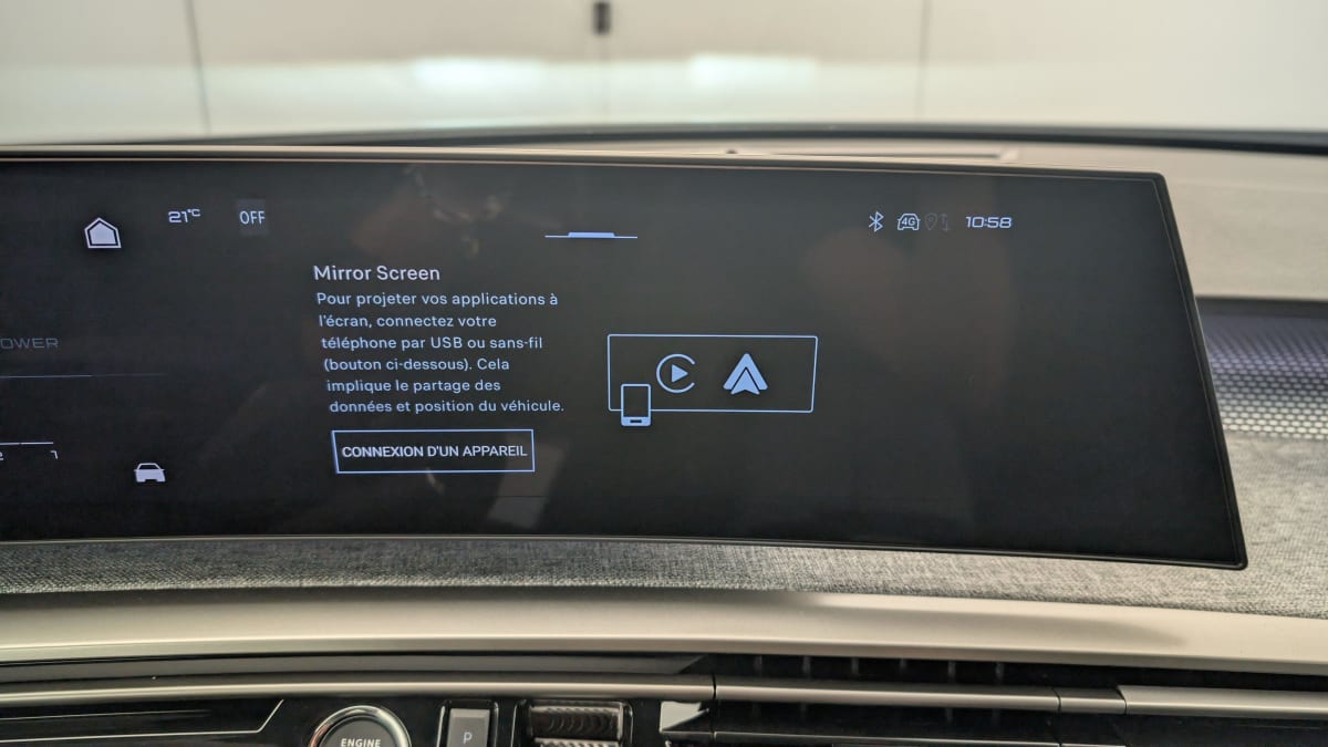 PEUGEOT 3008 Hybrid 145 e-DCS6 GT