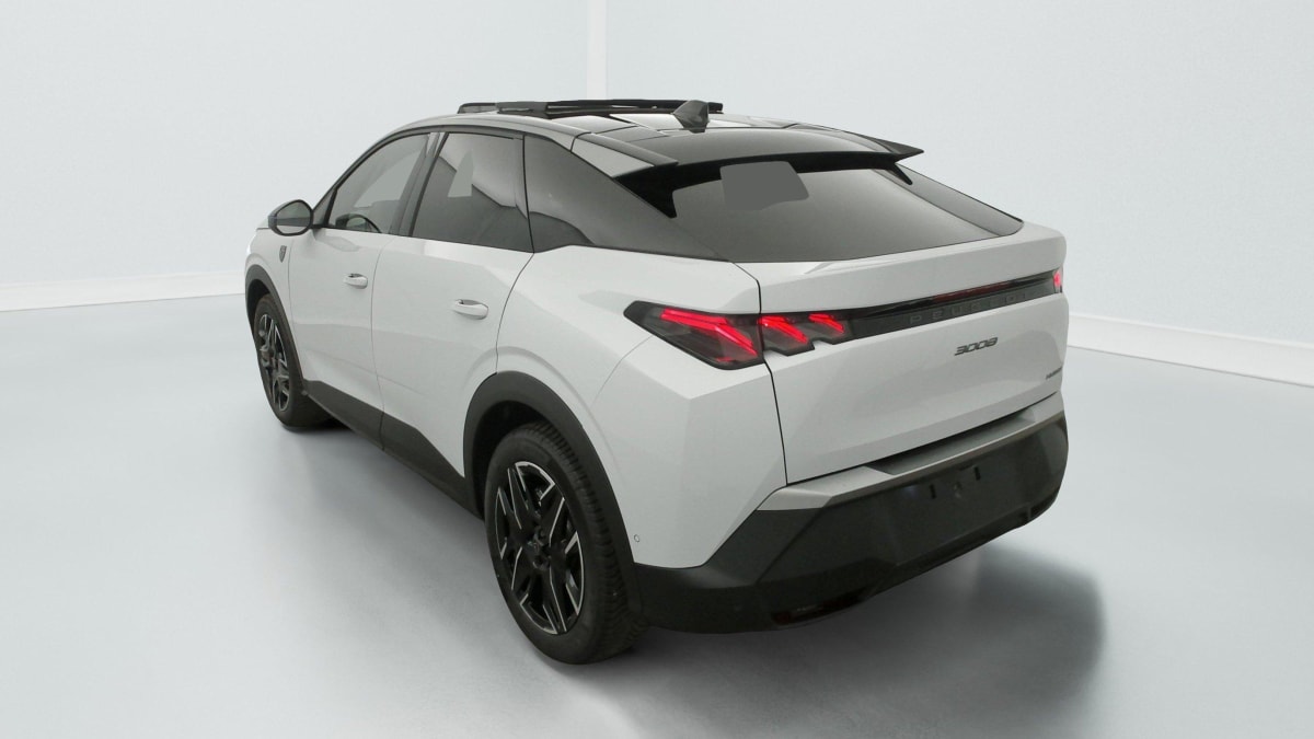 PEUGEOT 3008 Hybrid 145 e-DCS6 GT