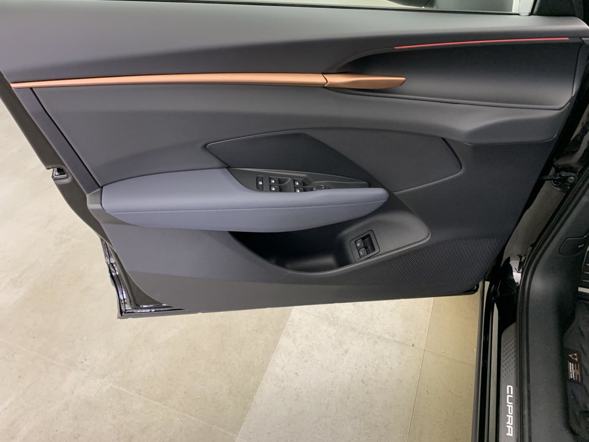 CUPRA TERRAMAR 1.5 eHybrid 204 ch DSG6 V