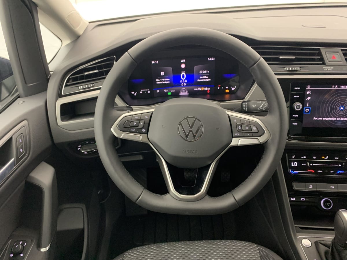 VOLKSWAGEN TOURAN 1.5 TSI EVO 150 DSG7 7pl VW Edition + Pack Easy