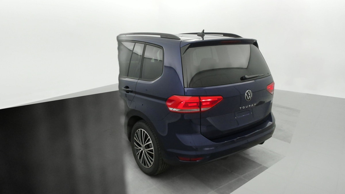 VOLKSWAGEN TOURAN 1.5 TSI EVO 150 DSG7 7pl VW Edition + Pack Easy
