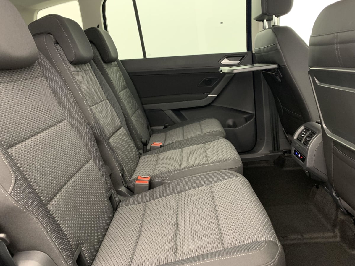 VOLKSWAGEN TOURAN 1.5 TSI EVO 150 DSG7 7pl VW Edition + Pack Easy