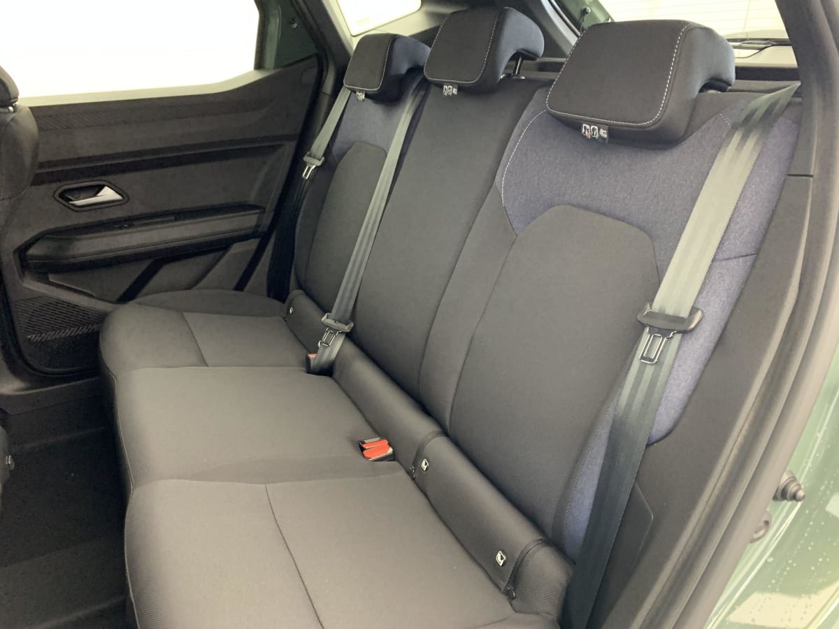 DACIA DUSTER TCe 130 4x4 Expression + Sièges chauffants + Media Nav Live