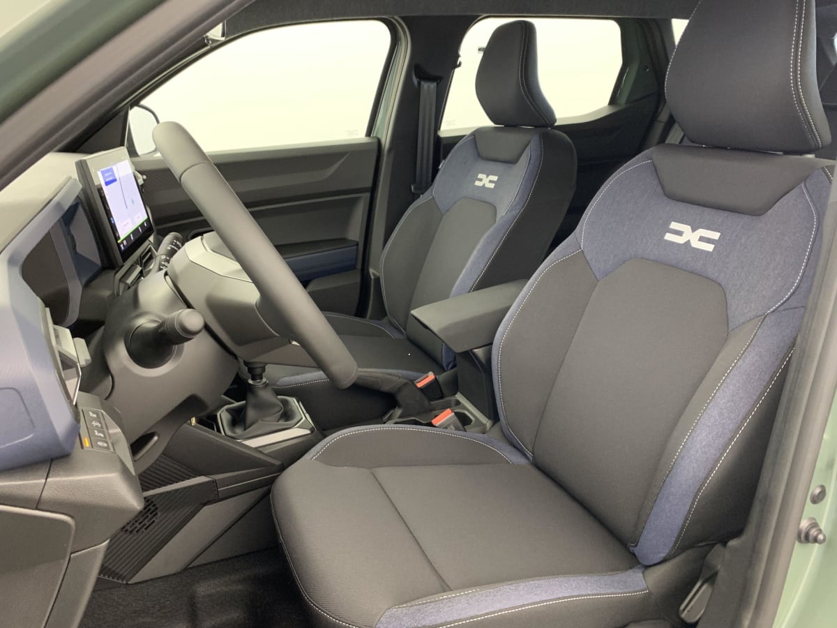 DACIA DUSTER TCe 130 4x4 Expression + Sièges chauffants + Media Nav Live