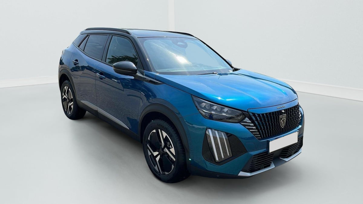 PEUGEOT 2008 Hybrid 145 e-DCS6 GT