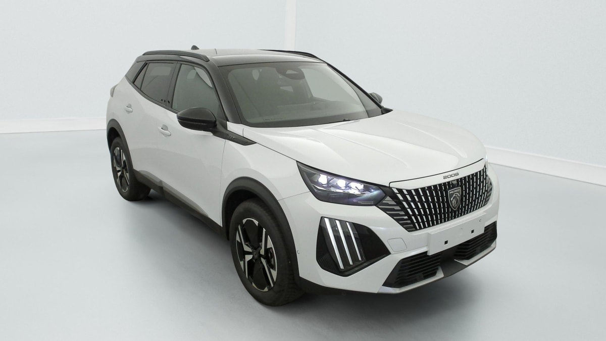 PEUGEOT 2008 Hybrid 145 e-DCS6 GT