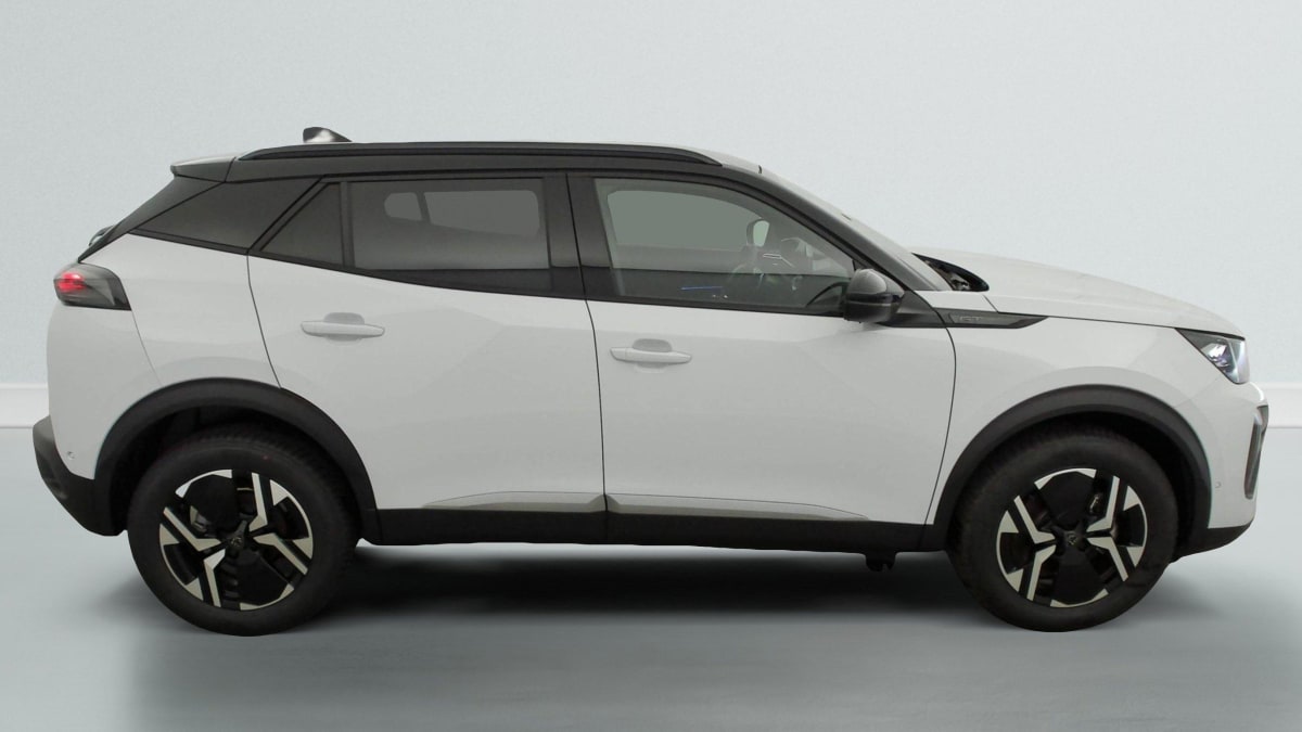 PEUGEOT 2008 Hybrid 145 e-DCS6 GT