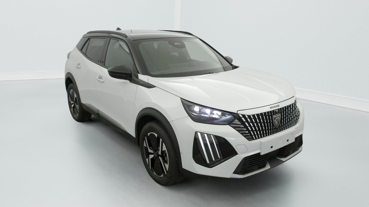 PEUGEOT 2008 Hybrid 145 e-DCS6 GT