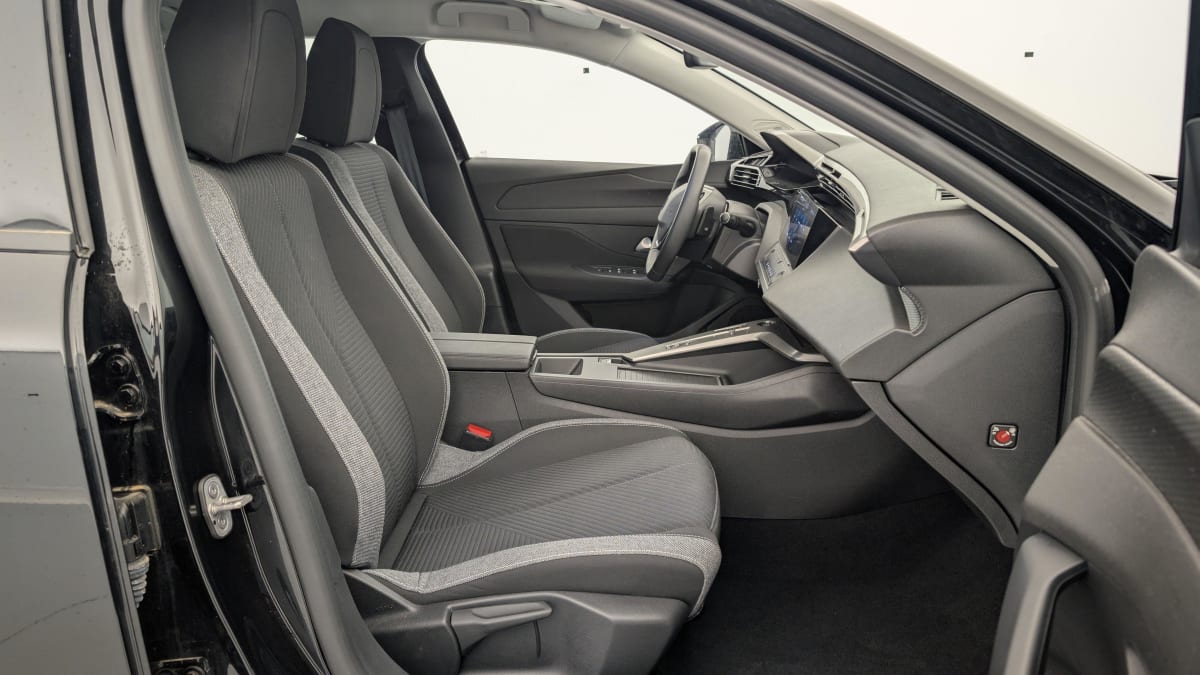 PEUGEOT 308 PureTech 130ch S S EAT8 Active Pack