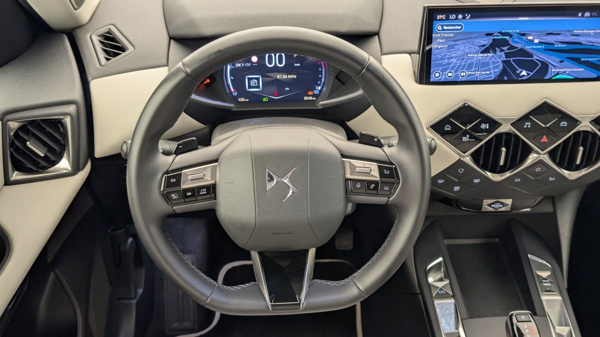 DS DS3 PureTech 130 EAT8 Esprit de Voyage