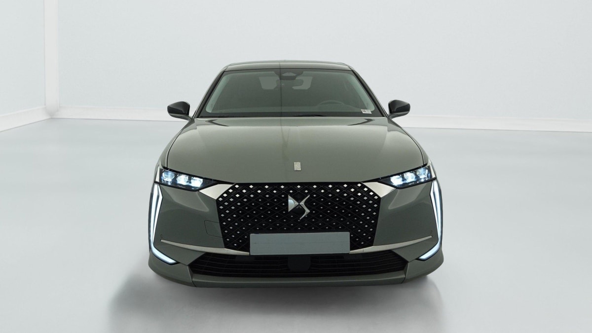 DS DS4 PureTech 130 EAT8 Rivoli