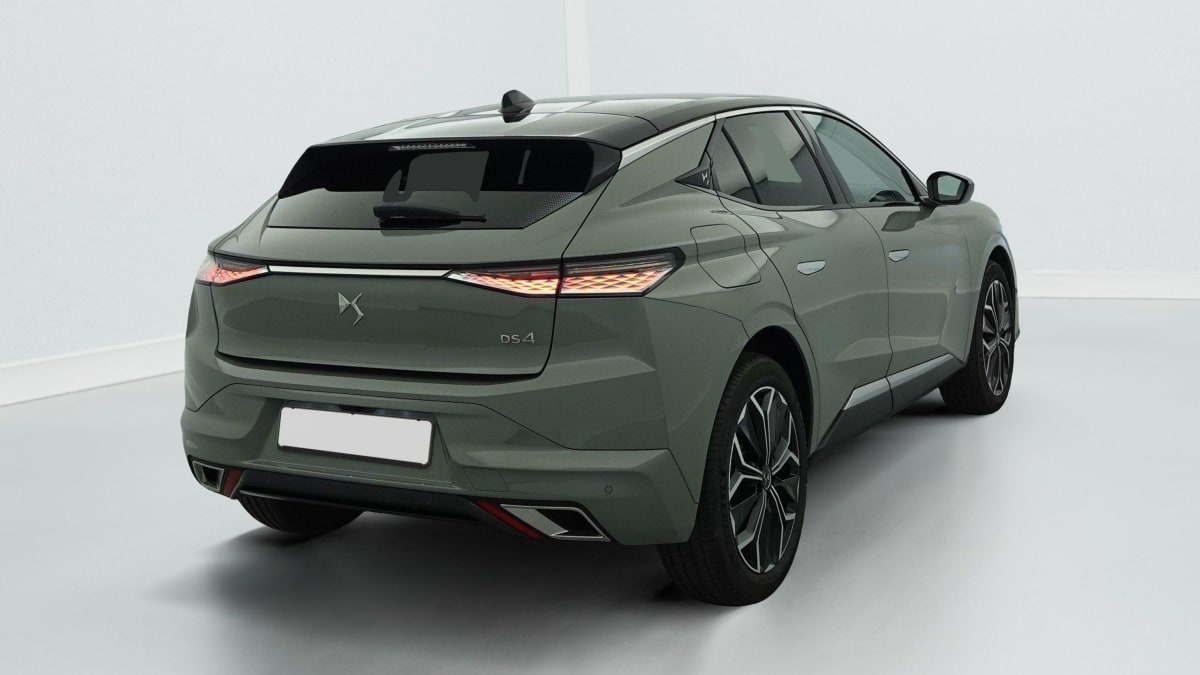 DS DS4 PureTech 130 EAT8 Rivoli