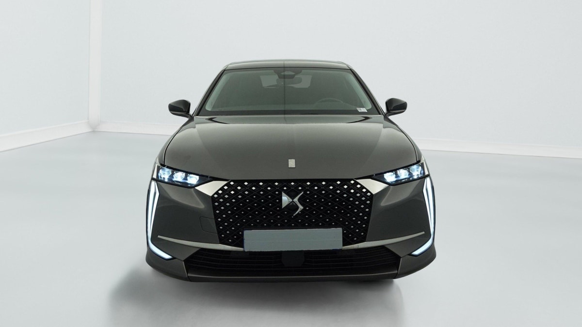 DS DS4 PureTech 130 EAT8 Rivoli