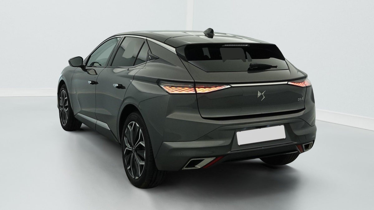 DS DS4 PureTech 130 EAT8 Rivoli