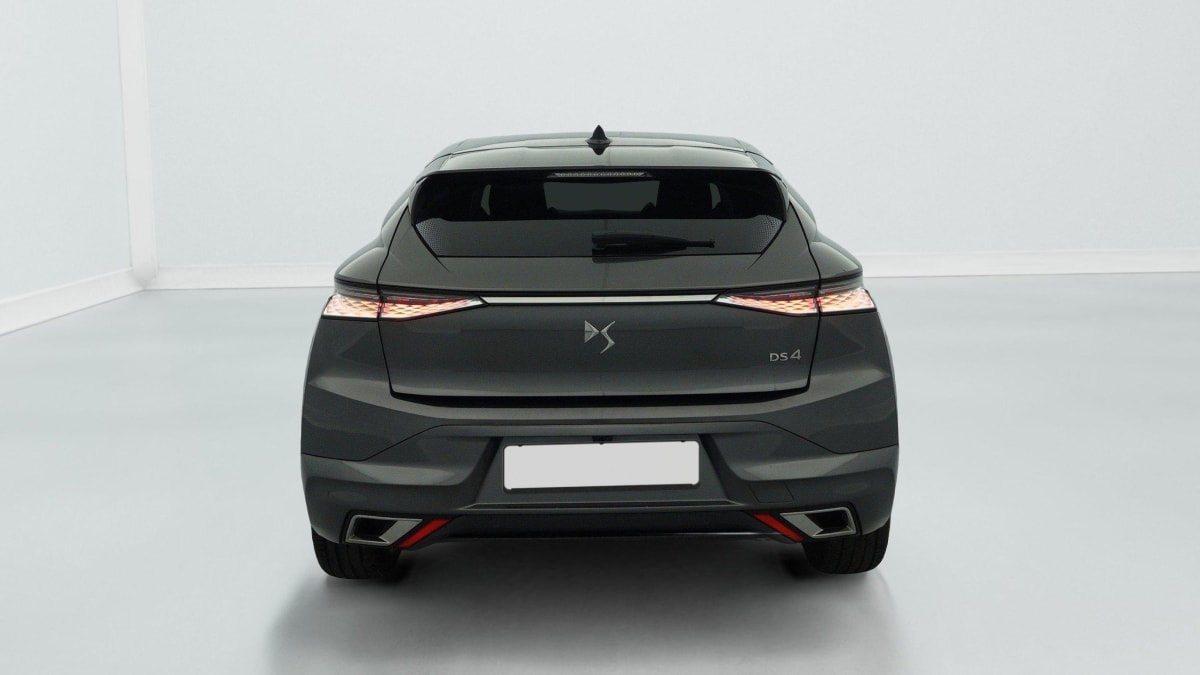 DS DS4 PureTech 130 EAT8 Rivoli