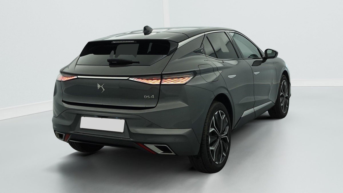 DS DS4 PureTech 130 EAT8 Rivoli