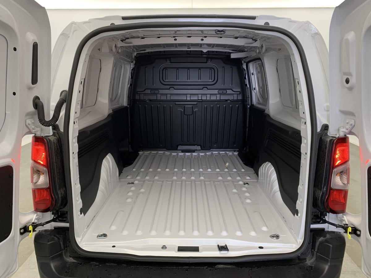 PEUGEOT PARTNER XL 950 KG BLUEHDI 100 S S BVM6