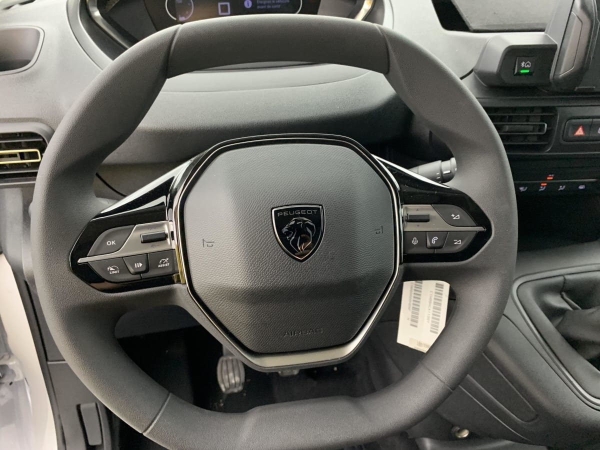 PEUGEOT PARTNER XL 950 KG BLUEHDI 100 S S BVM6