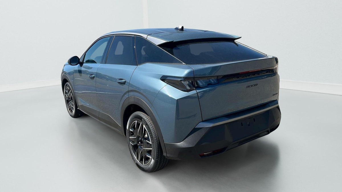 PEUGEOT 3008 Hybrid 145 e-DCS6 Allure